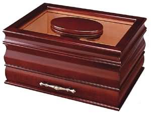 Master Glasstop Humidor Closed